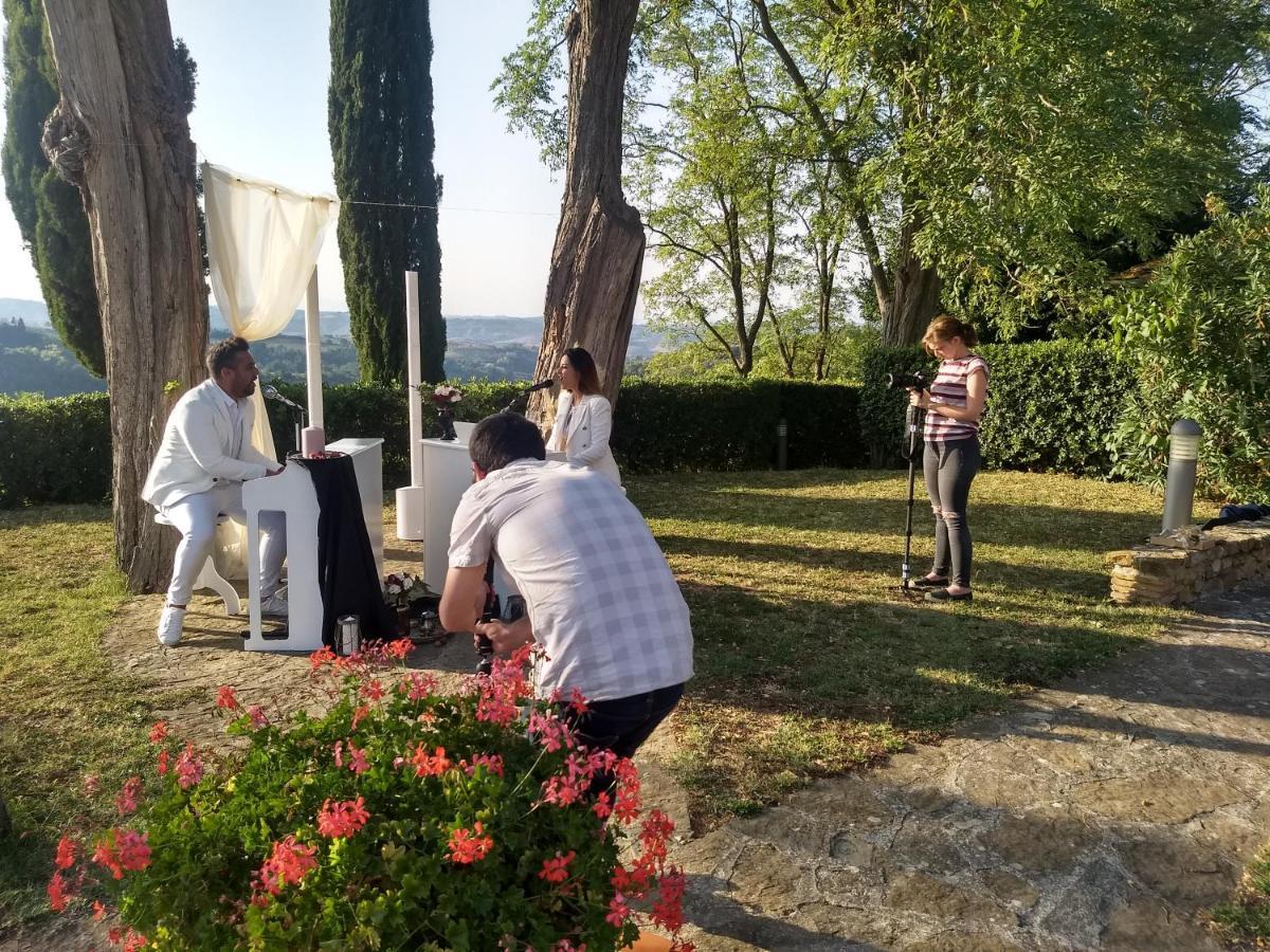 蒙塔约内Borgo La Casaccia公寓 外观 照片
